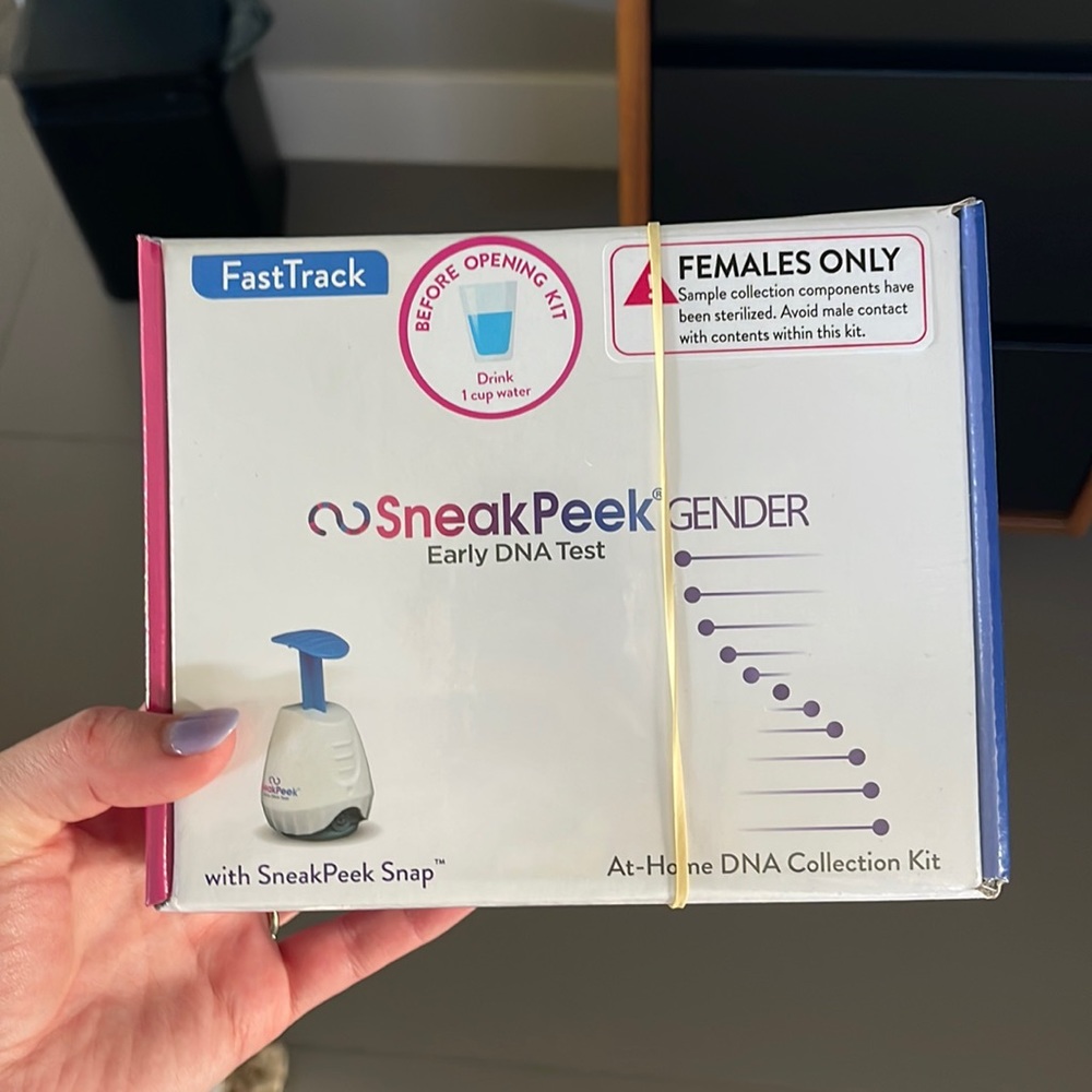Sneak peek gender early DNA test. Unopened New in box. Expires 8/2023